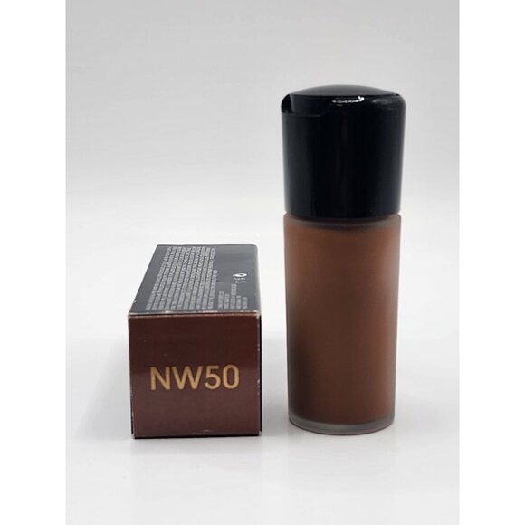 MAC NW50 Studio Radiance Serum Powered Foundation - Picture 2 of 3